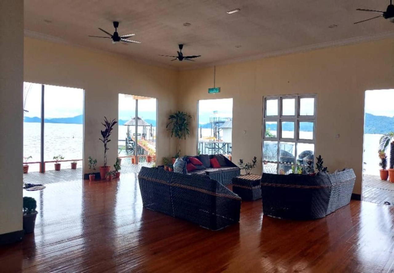 Santiri Island Resort Semporna Extérieur photo